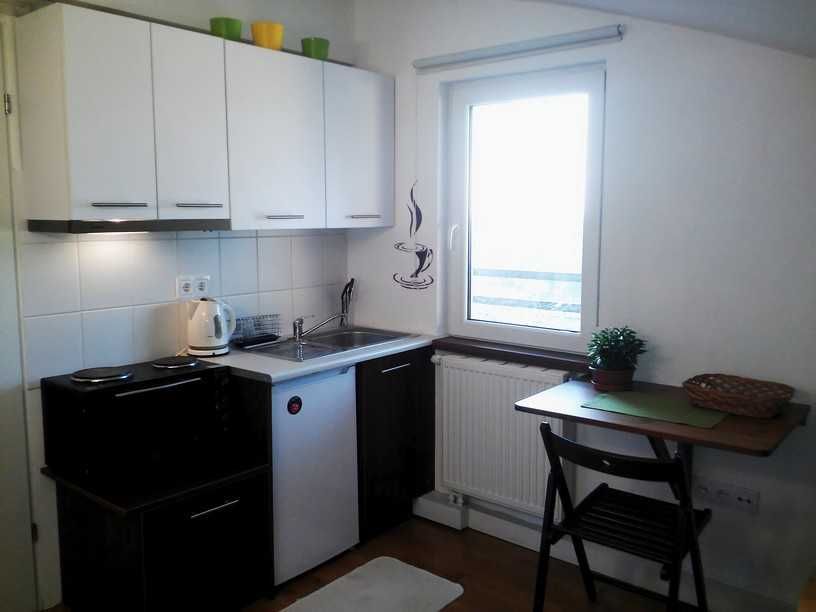 Piękna kawalerka z balkonem w penthausie z widokiem, Tuchowska 4