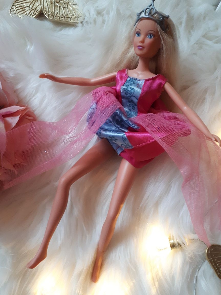 Lalka Simba Toys typ Barbie zgina kolana ruchome ręce nogi księżniczka