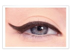 Eyeliner em castanho - Novo