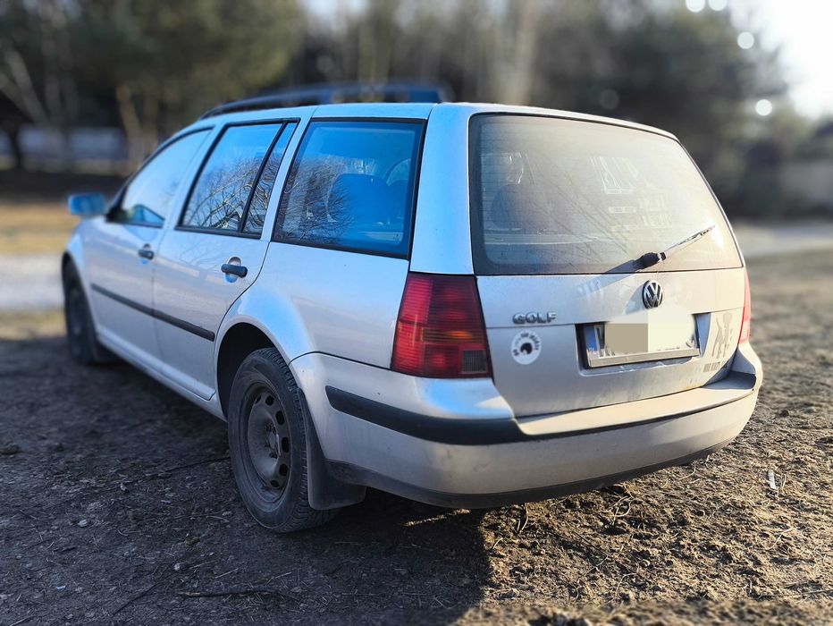 *Volkswagen Golf IV Variant 1.6 Benzyna + LPG 2003 - Serwisowany!