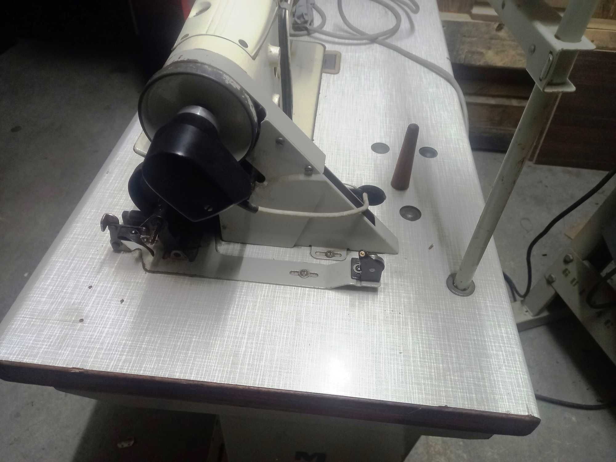 Vendo máquina de costura Ponto -corrido