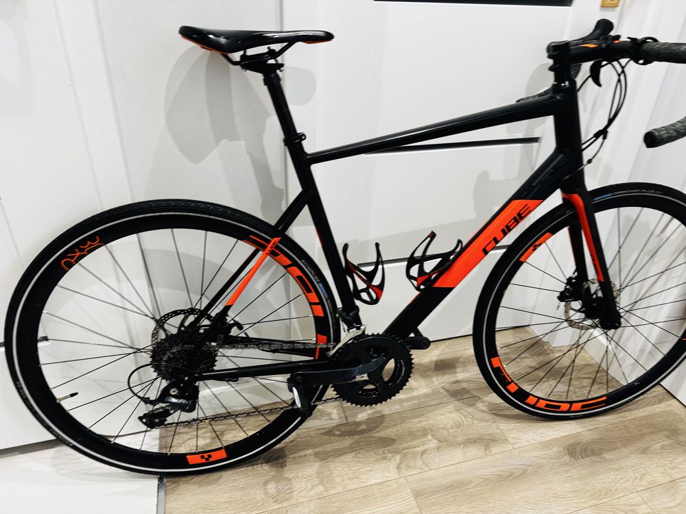 Rower szosowy endurance Cube Attain HPA Pro r 60 XL