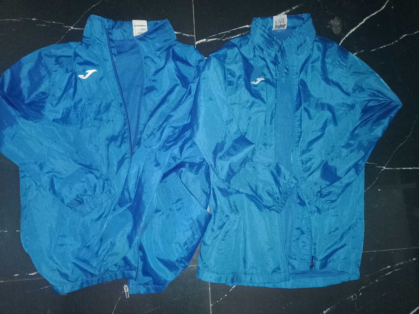 Dres firmy juma xs i inne