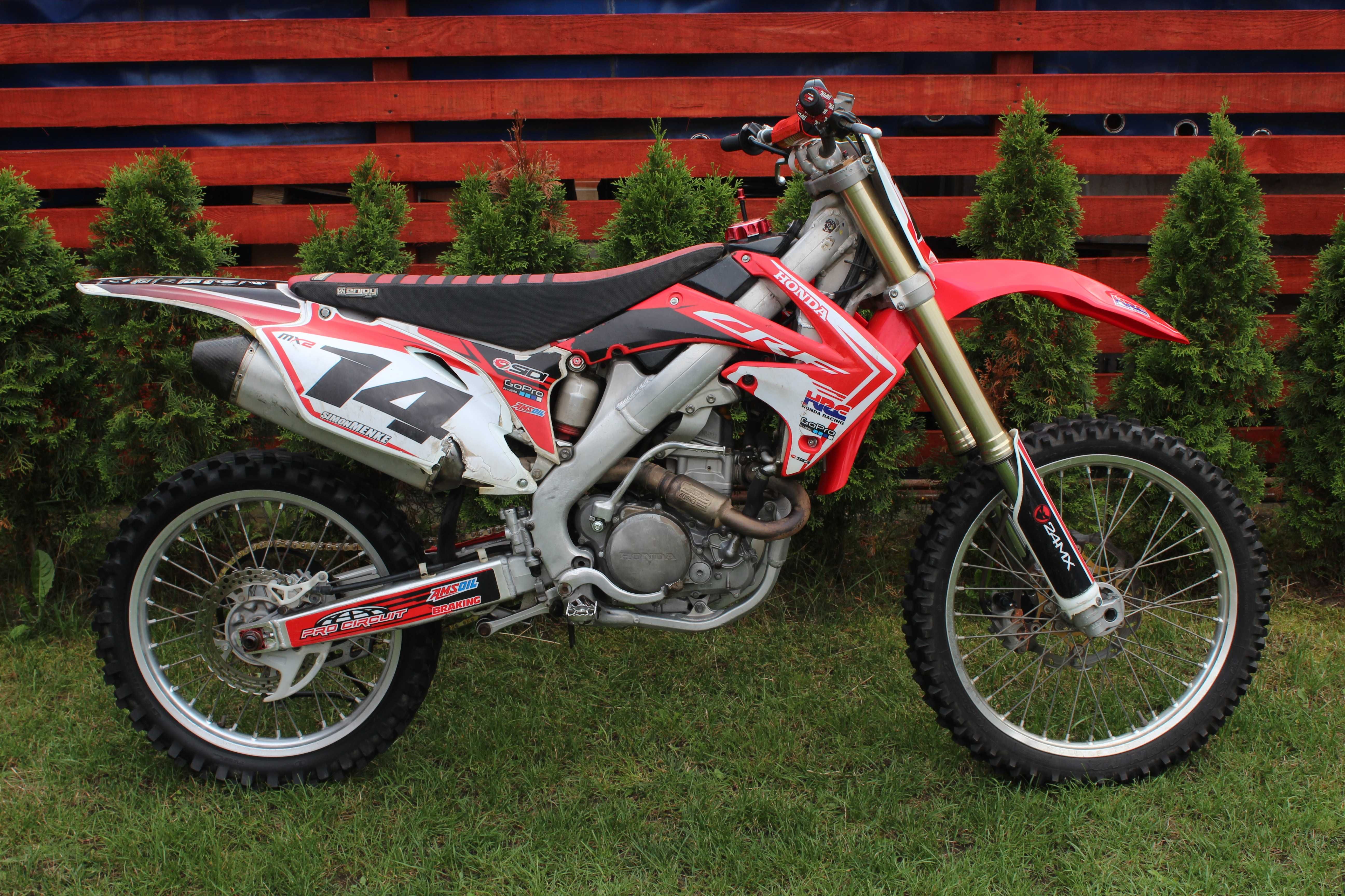 Cross HONDA CRF 250 roku 2010
raty na telefon transport pod dom zamian