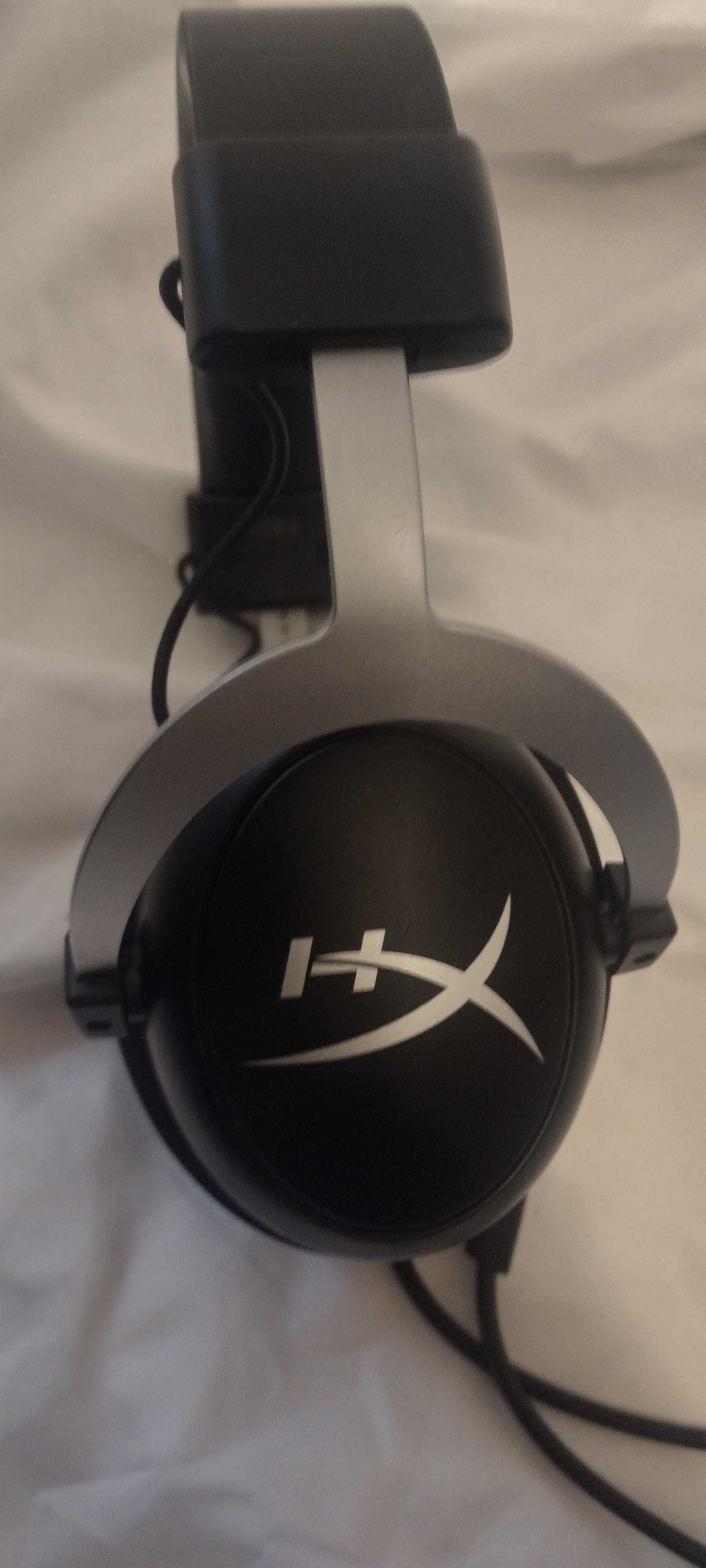 Słuchawki przewodowe HyperX cloudX