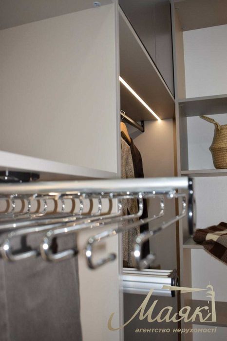 Продаж 2к. квартири 70м в ЖК Новопечерська Вежа, вул Бойчука, Печерськ