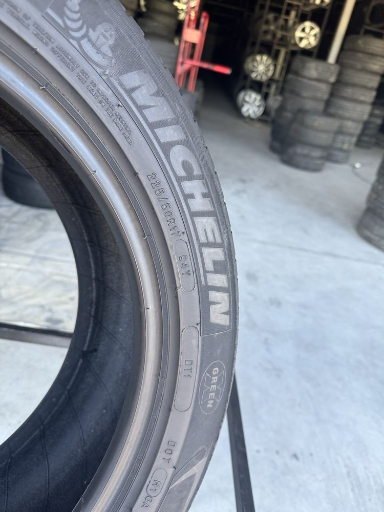 4х 225/50R17 94Y Michelin Primacy 3 2015год 4-5,5мм