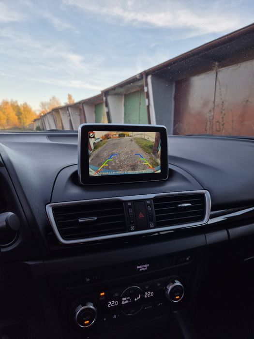 Montaż kamera cofania mazda 3 BM