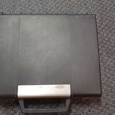 Gira-Disco Vinil portátil / AM Radio Unisonic Ponograph Antigo (AC/DC)