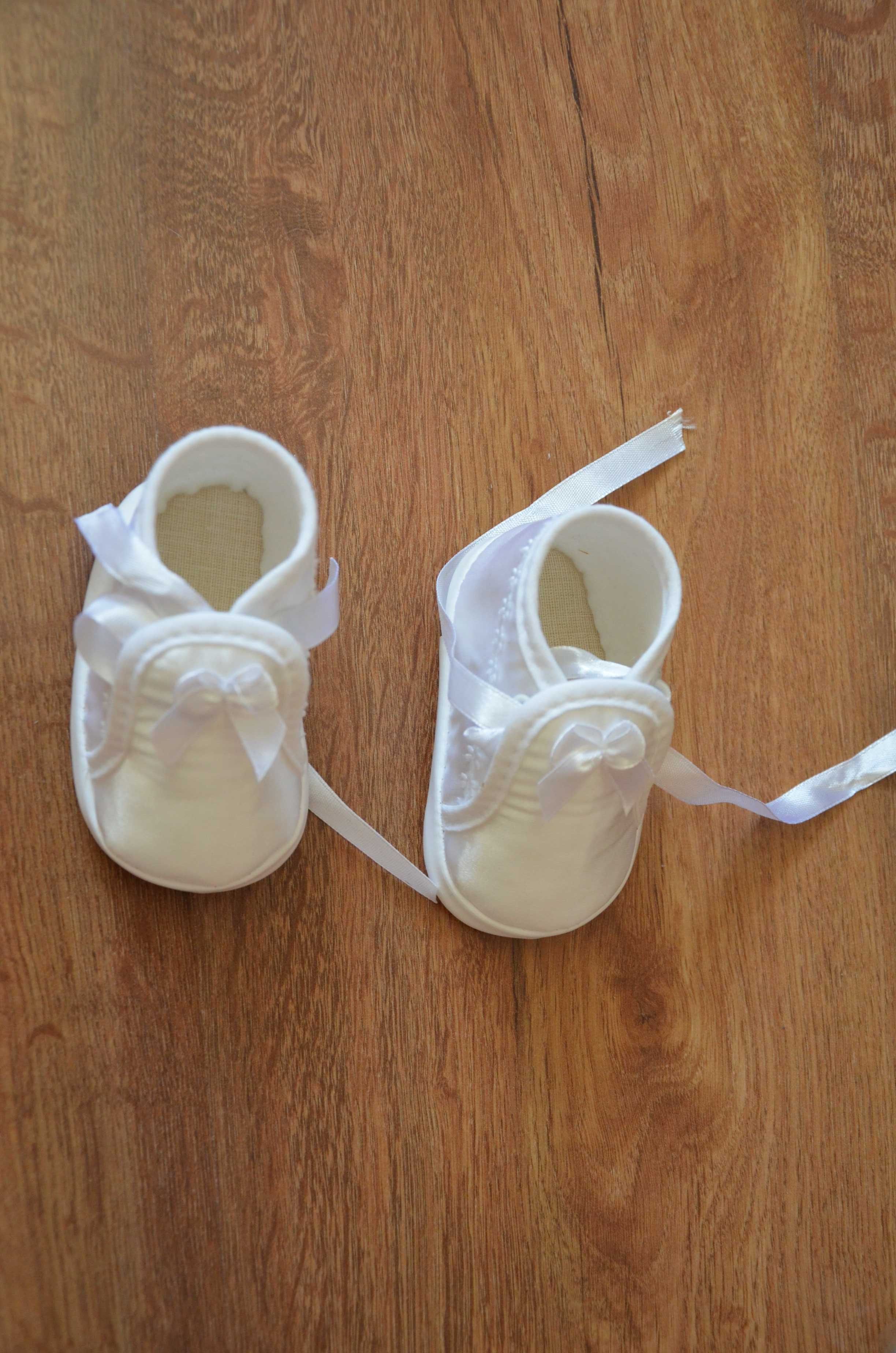 Buty niechodki buciki do chrztu rozm. 10 (10 cm) niemowlęce Lafel
