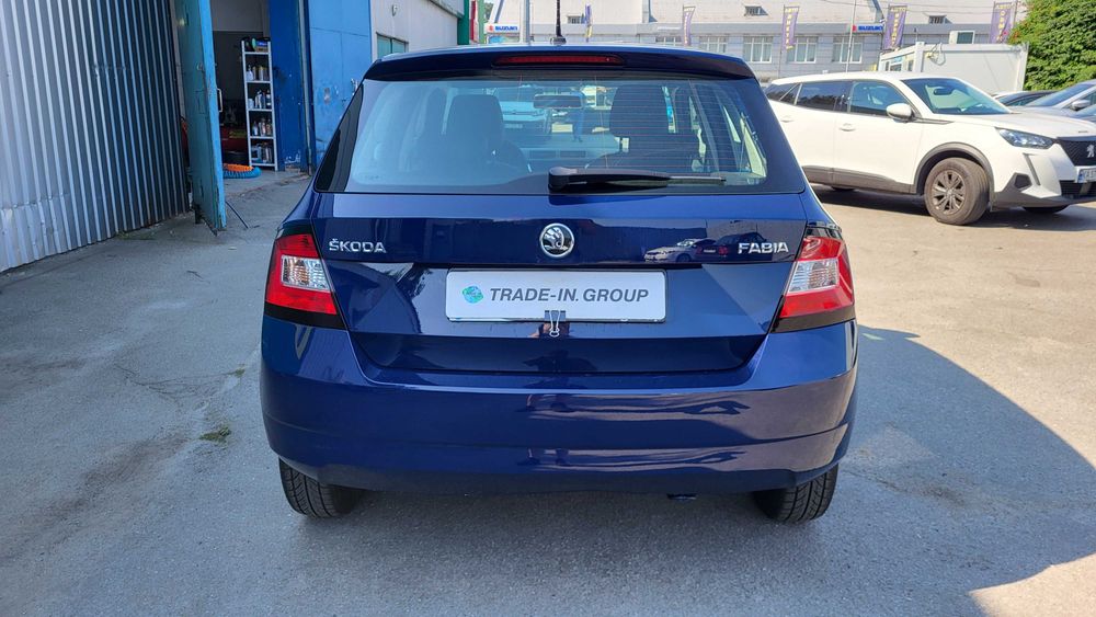 Авто Skoda Fabia 2017