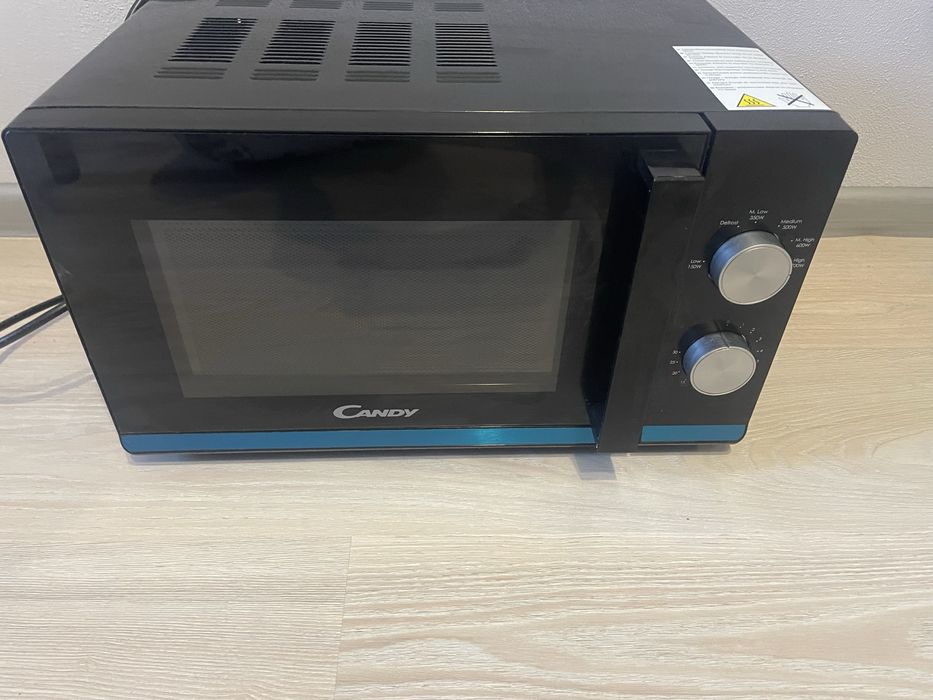 Мікрохвильова піч