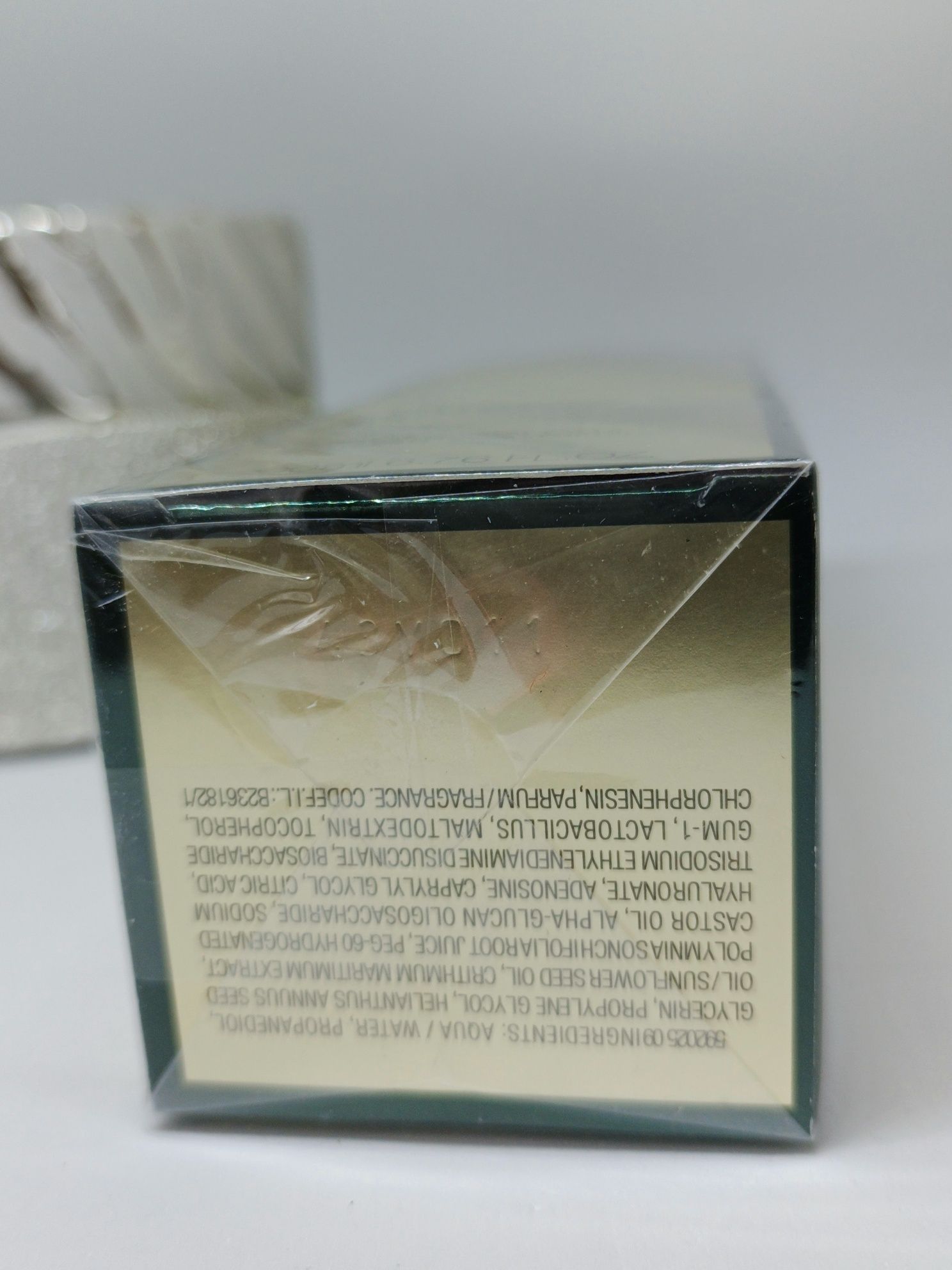 HELENA RUBINSTEIN Powercell Skinmunity Deep Regenerating Essence 200ml