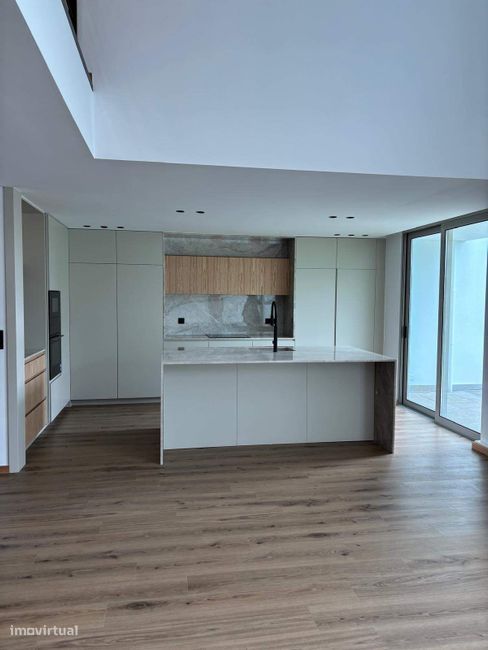 Apartamento T3 Duplex com piscina, no exclusivo Golfe de Ponte de Lima