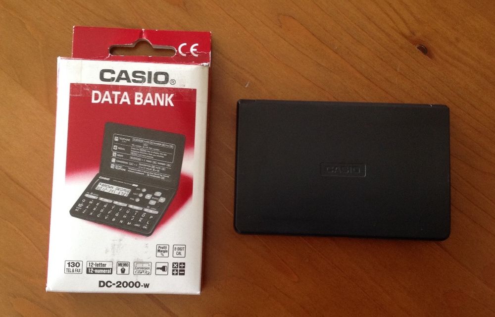 Data bank / calculadora / agenda eletrónica DC-2000-w - CASIO