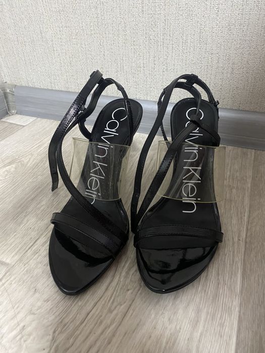 Босоніжки Calvin Klein