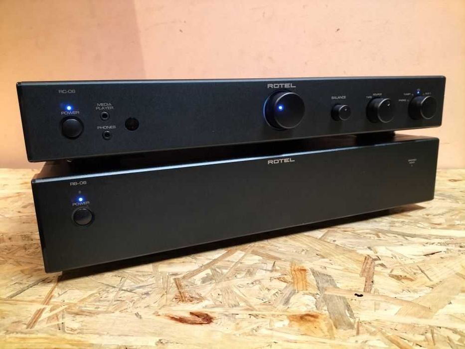 Końcówka mocy ROTEL RB-06 + Przedwzmacniacz ROTEL RC-06 + Pilot /2X70W