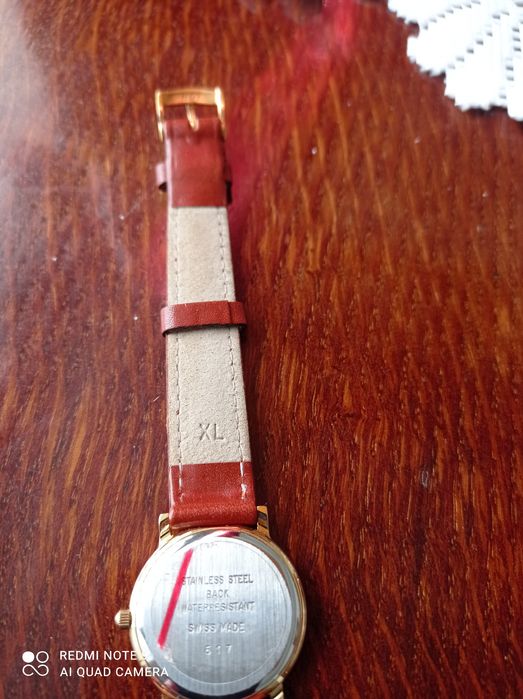 НОВИЙ  Швейцарський          жіночий годинник CAPITAL