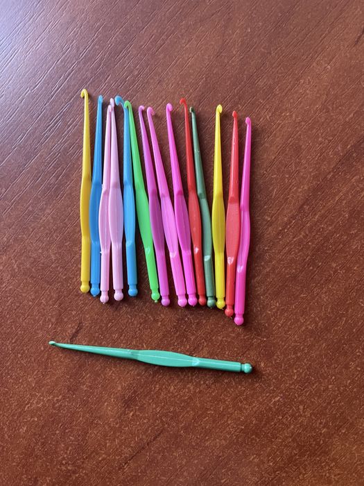 Набір резинок для плетіння, набір гачків