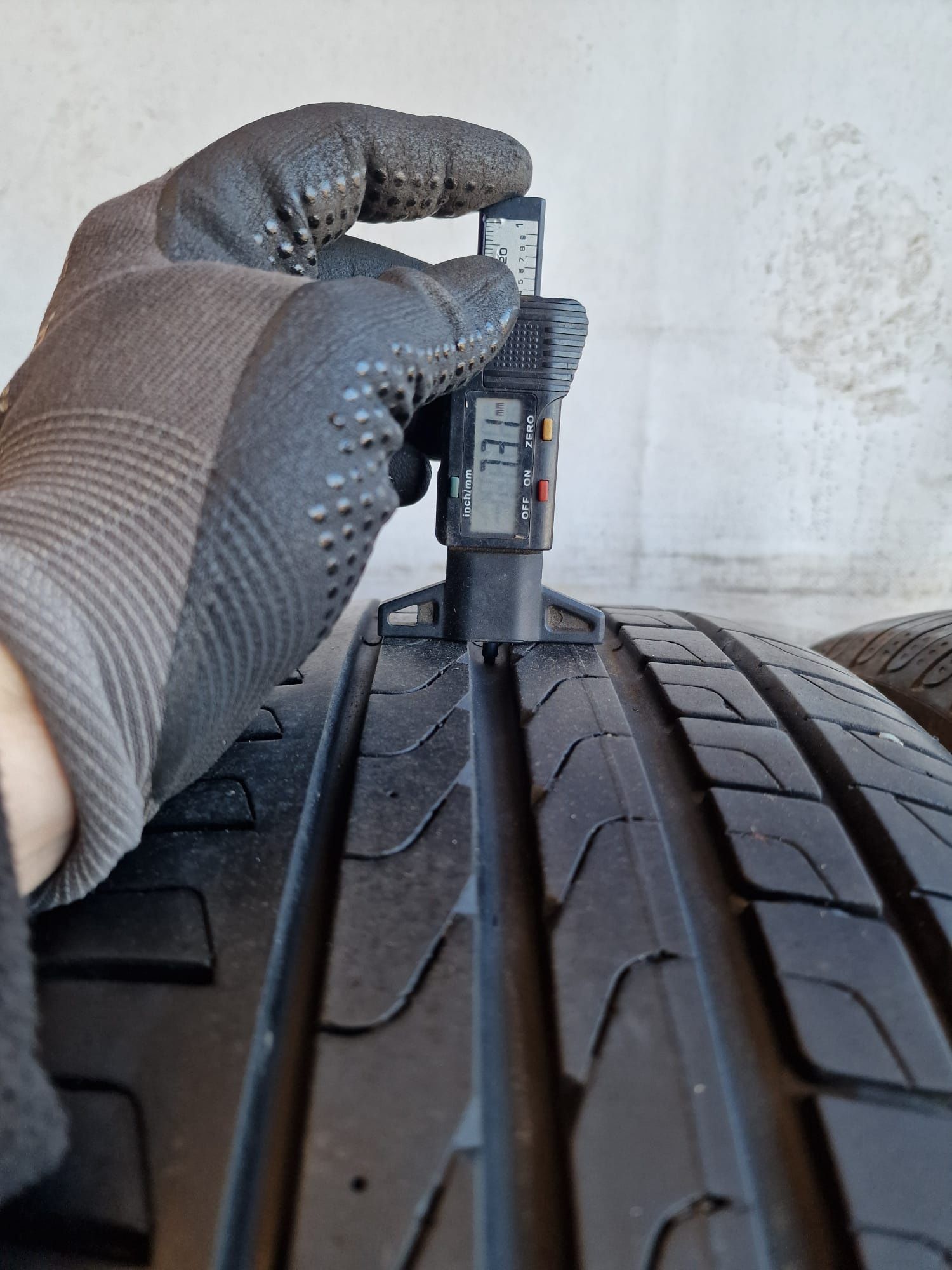 Opony letnie 215/55/17 Pirelli Komplet 7.3mm
