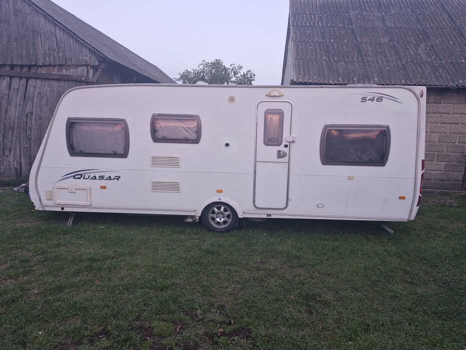 Przyczepa kempingowa Lunar quasar 2010