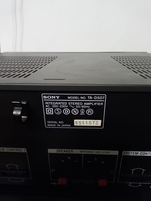 Усилитель Sony TA-D 507+CD player CDP M43.б/у в супер состоянии.