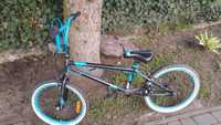 Rower Tabou GRAVITY BMX 1.0 czarno-niebieski uszkodzony 
Rower Tabou G