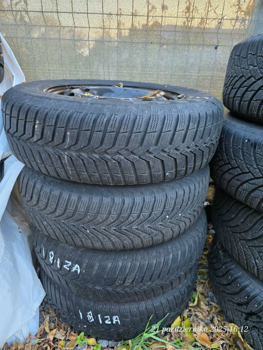 Koła stalowe 14 z oponami zimowymi 175/70/14