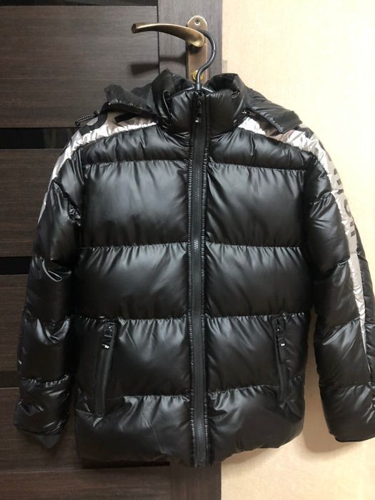 Курточка на хлопчика  в гарному стані