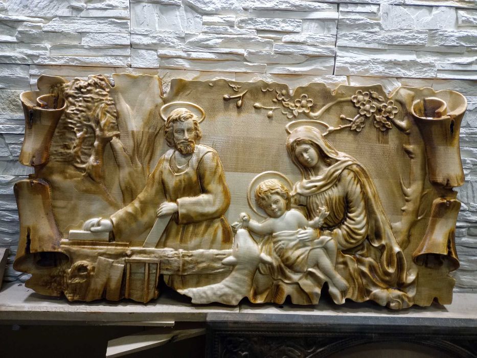 Plaskorzezba-Sw.Rodzina-Drewno