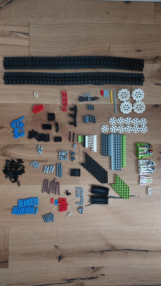Klocki LEGO Technic 42065 bez PF, piny, belki, gasienice