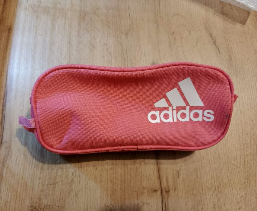 Piórnik adidas dwie przegrody
