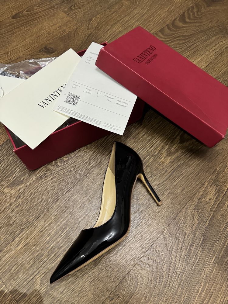 Каблуки Valentino Tipe