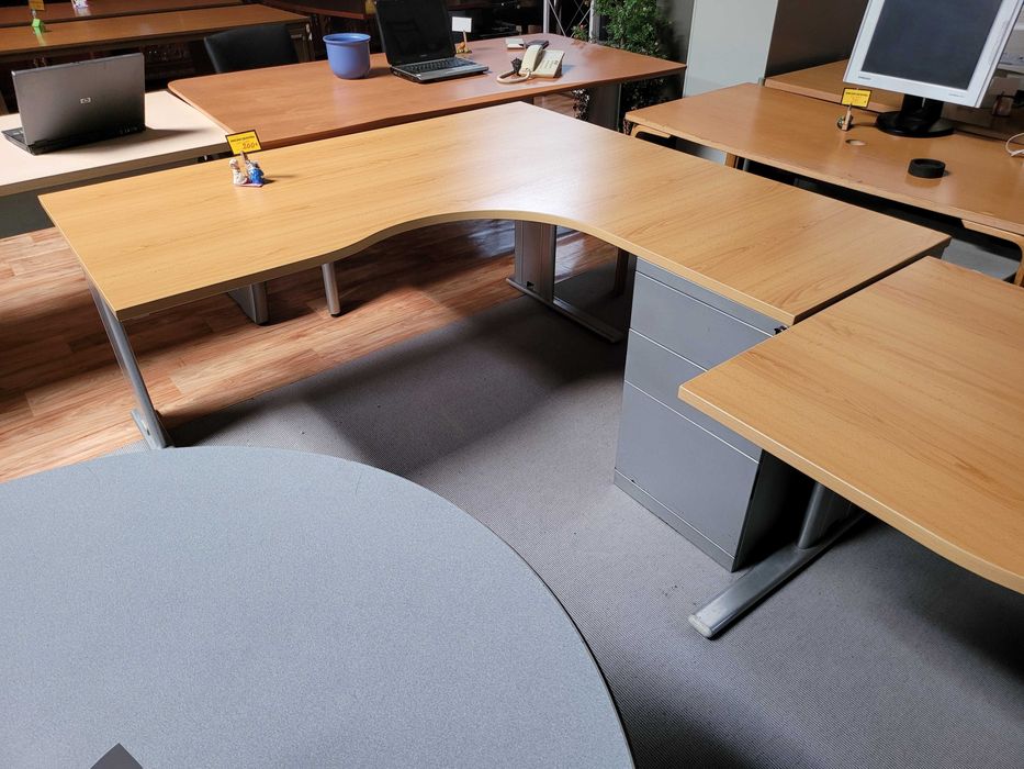 Secretárias de canto com bloco de gavetas - muito