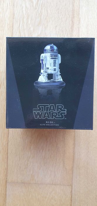 Figura R2-D2 (Star Wars/Guerra das Estrelas) da Attakus