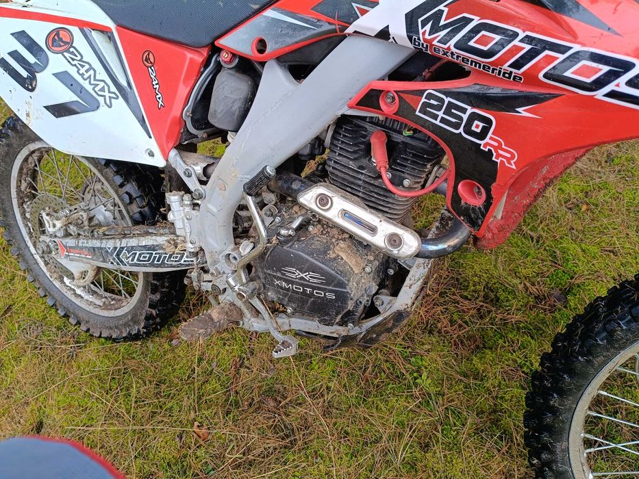Cross Xmotos XB 37