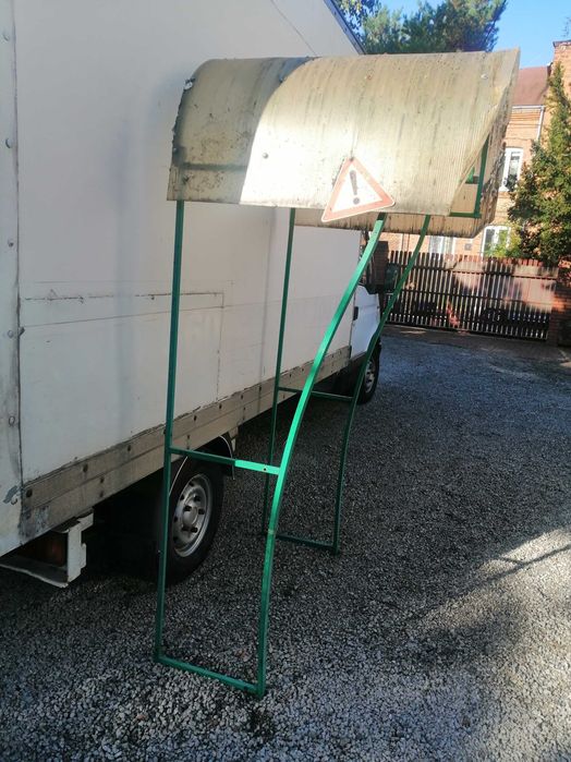 Daszek zadaszenie przed drzwi pergola wiatrołap