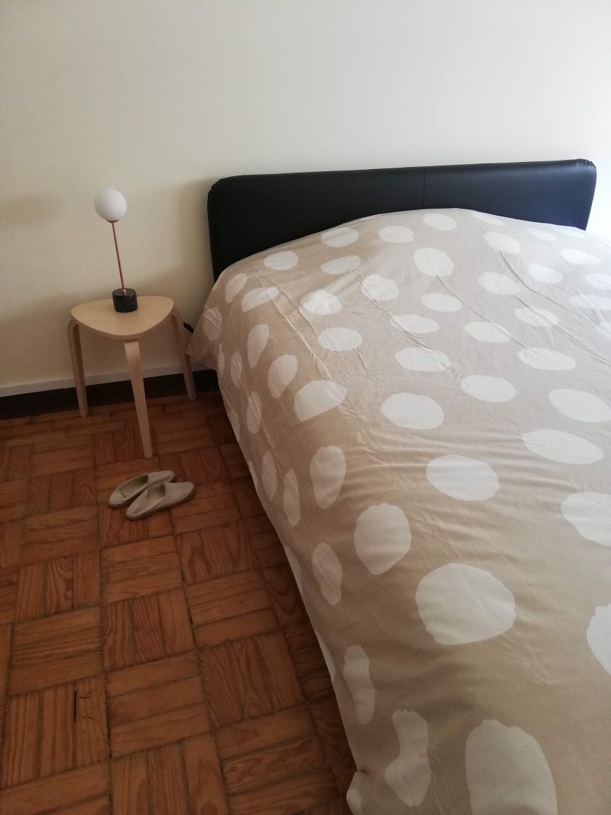 Cama de casal 160×200 com colchão incluído