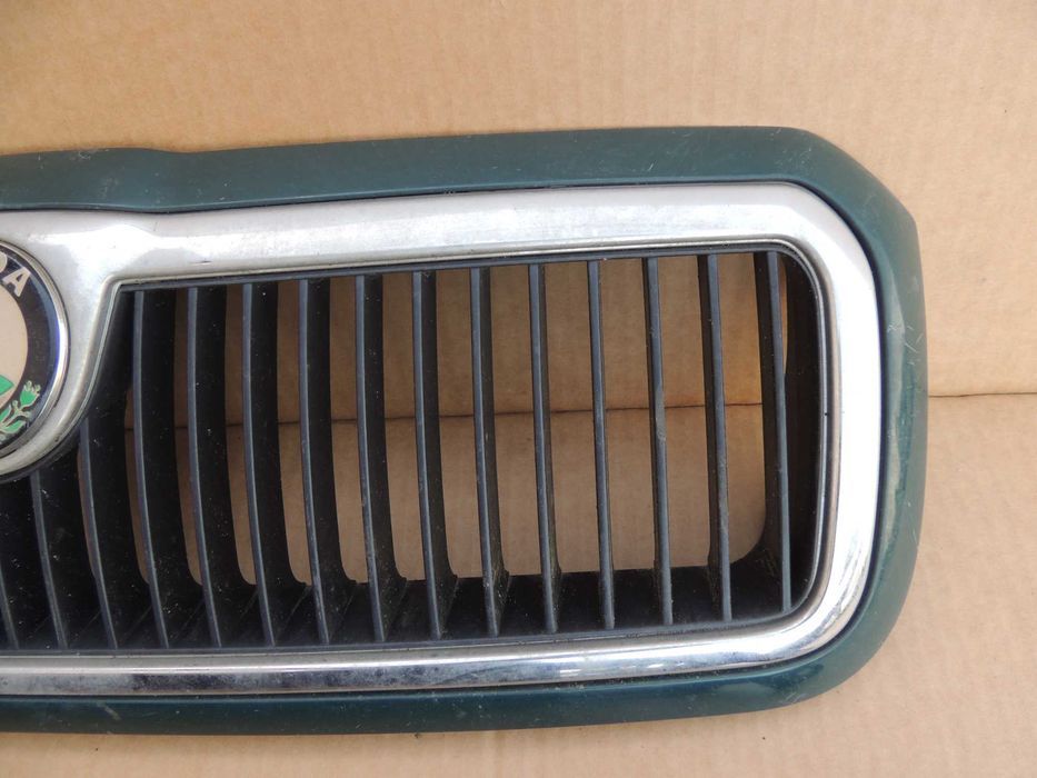 Atrapa Grill wlotu powietrza Skoda Octavia 1 I 96,97,98,99,00,01,02-10