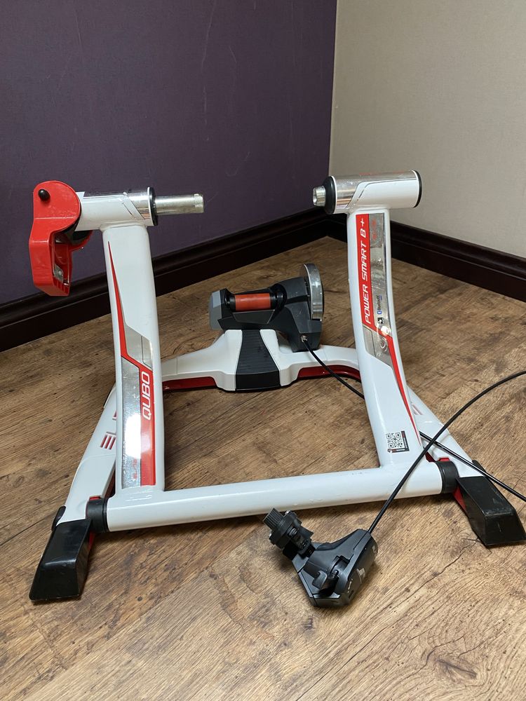 Велотренажер Elite Qubo Power Smart B+ Italy