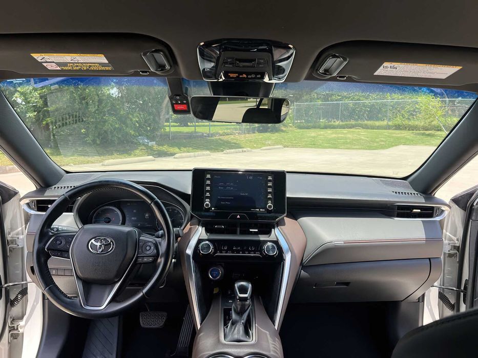 Toyota Venza      2021