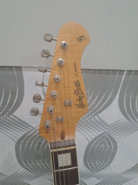 Guitarra elétrica JA 60CC com Acessórios