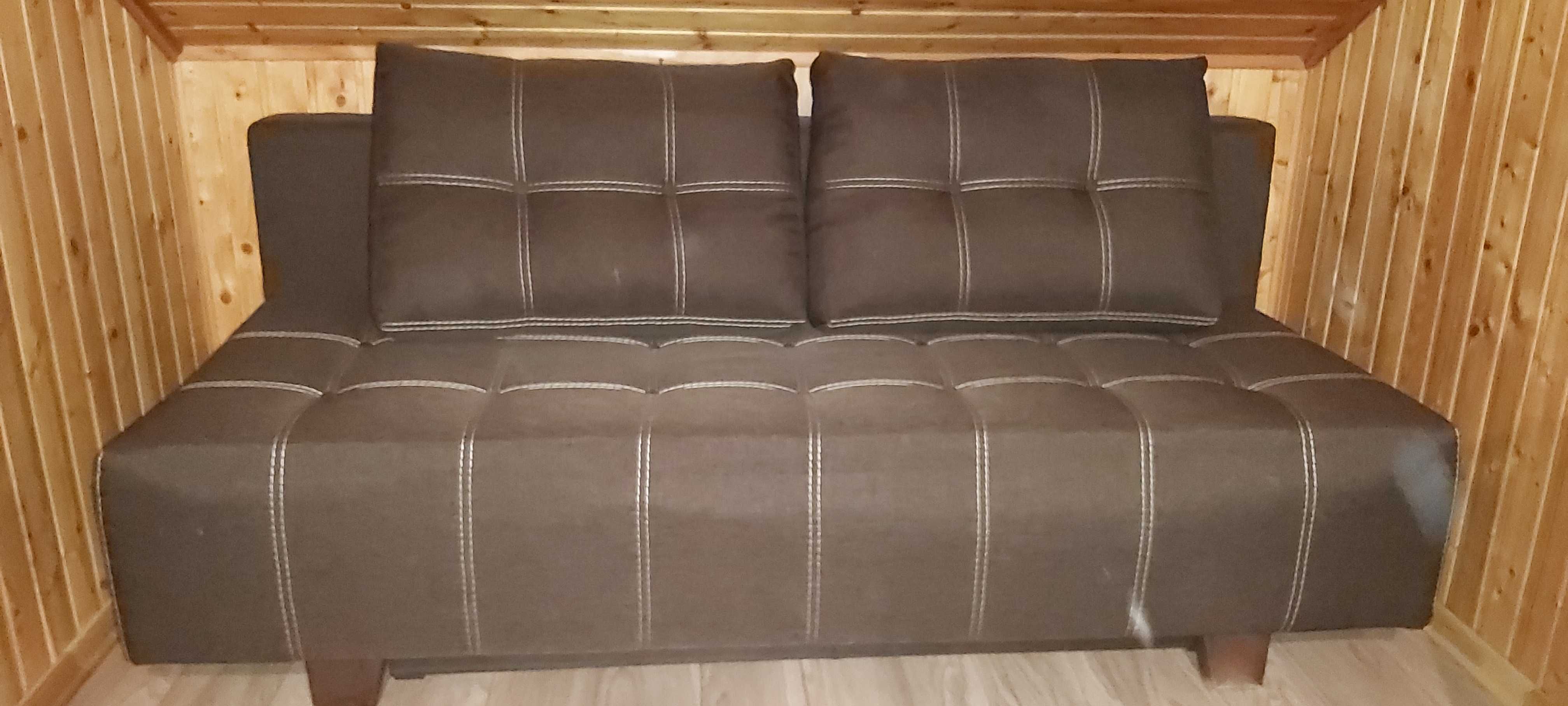 Продам розкладний диван.