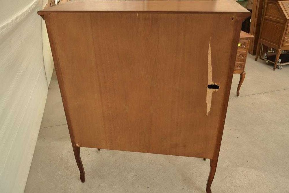 komoda ludwikowska pomocnik bieliźniarka