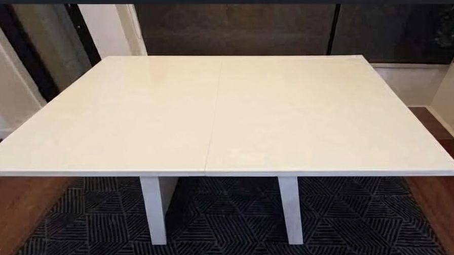 Mesa jantar branca alto brilho