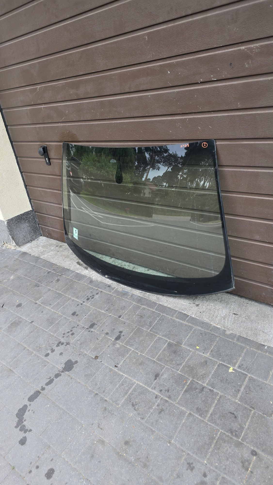 Szyba przednia czołowa Audi A4 B8 czujnik