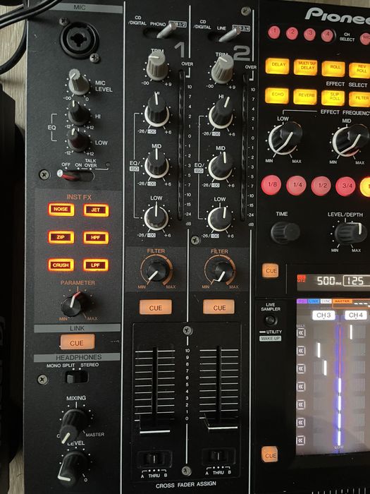 Pioneer DJM 2000 мікшерний пульт для DJ CDJ
