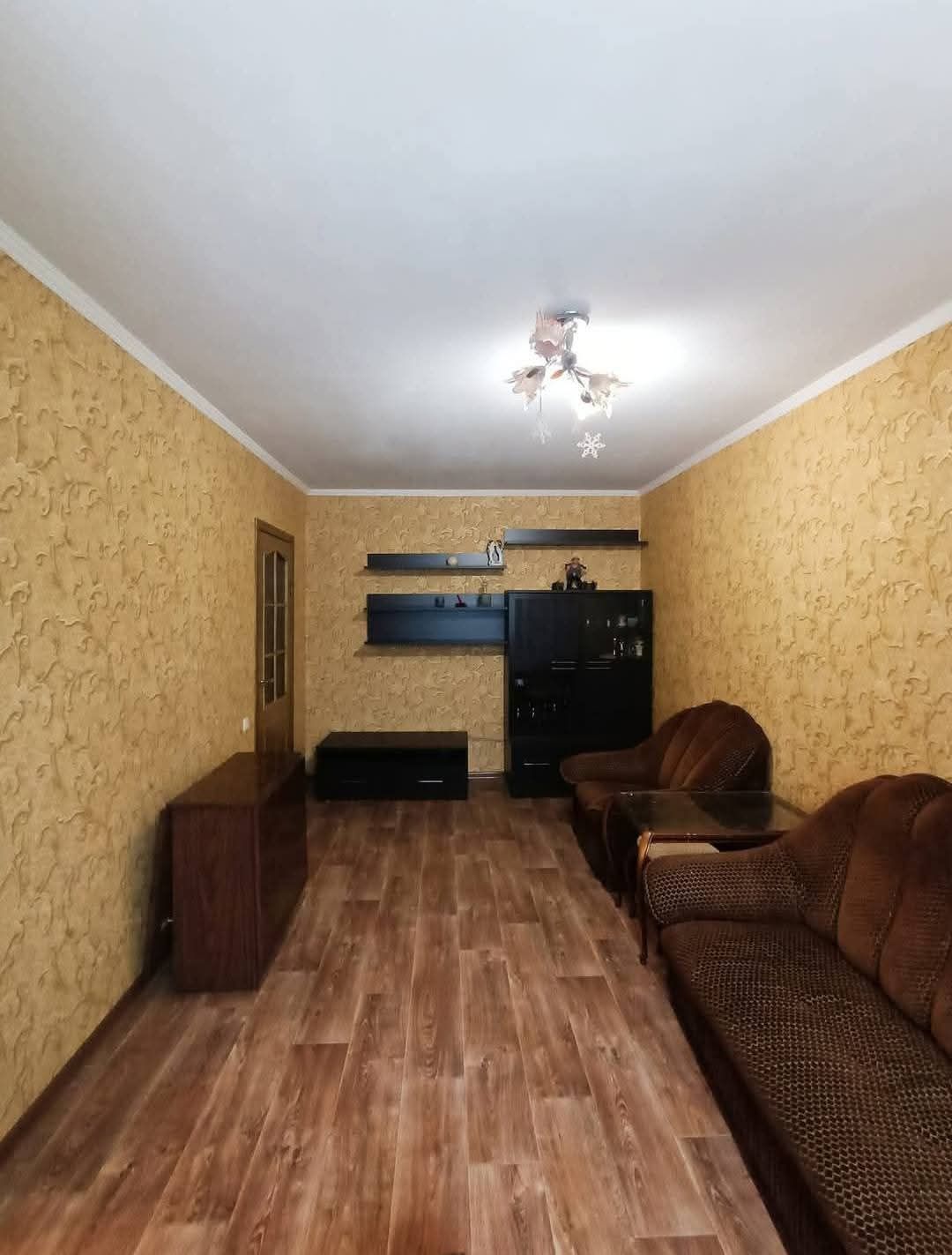 3х к.кв. з ремонтом меблі і техніка продаж
