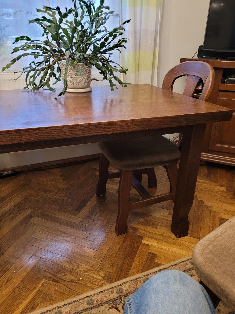 Stół drewniany stary nierozkładany