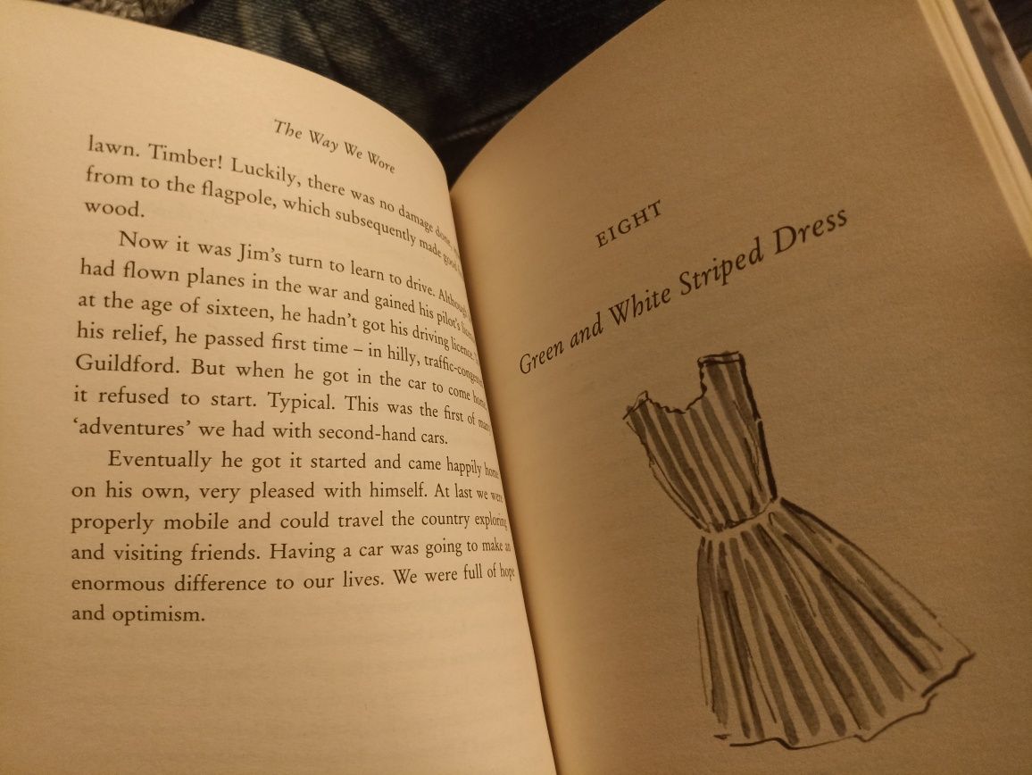 The Way We Wore Daphne Selfe A life on Clothes 
Daphne Selfe 
A Life o